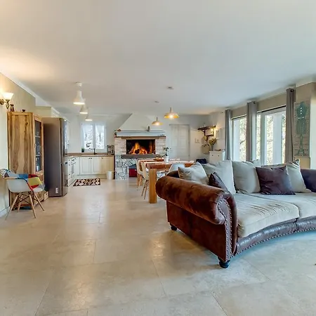 Villa Trasorka *